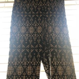 About A Girl Size Small Hippie pants